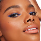 Ventura Blvd - Graceful Minimal Liner Look