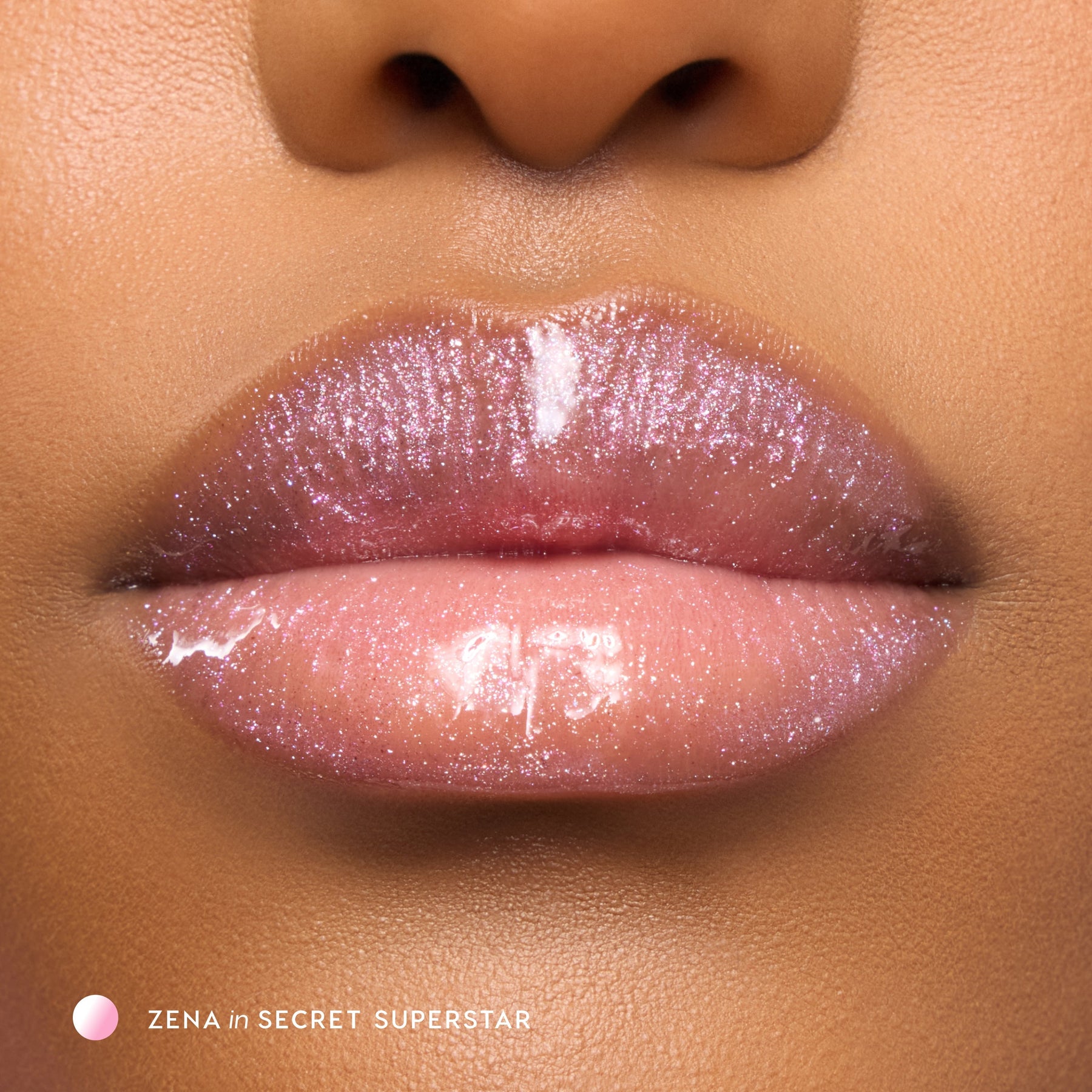 Secret Superstar - Bright Artistic Lip Look