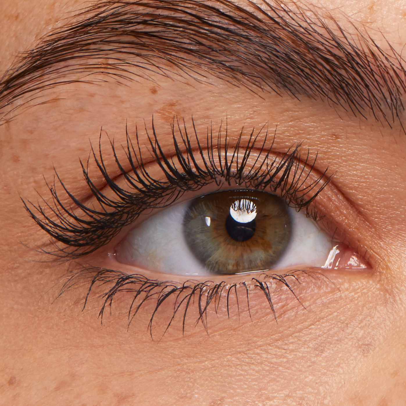 Black - Bright Inspired Lash Essential