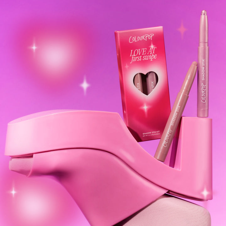 Love At First Swipe - Satin Special Eye Story