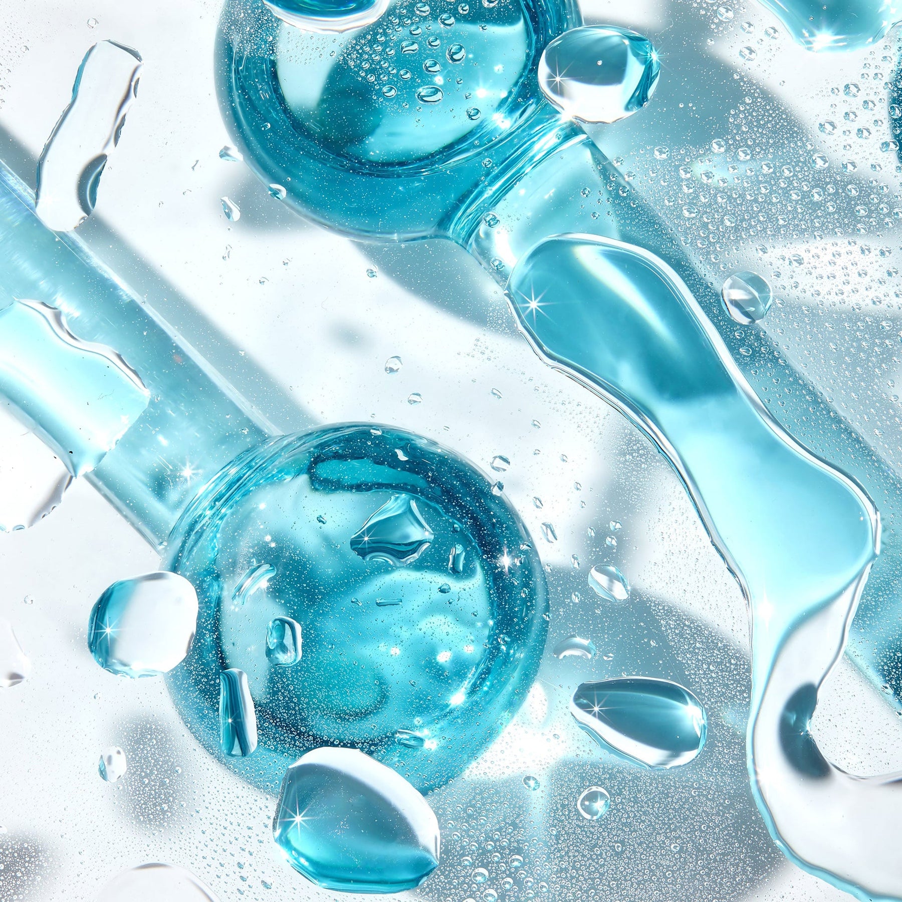 Cooling Facial Globes - Compact Versatile Artistry Shape