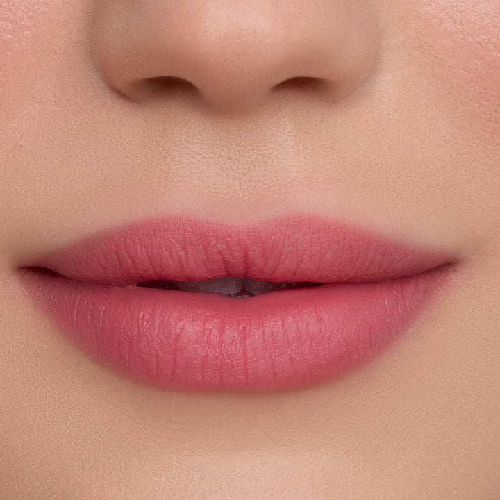 On Cloud 9 - Pearlescent Expressive Lip Moment